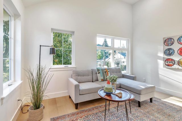 $3,499,000 | 22 Cedar Avenue, Kentfield, CA 94904