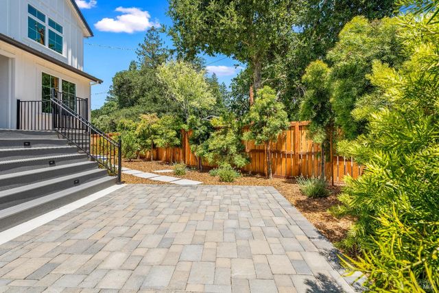 $3,499,000 | 22 Cedar Avenue, Kentfield, CA 94904