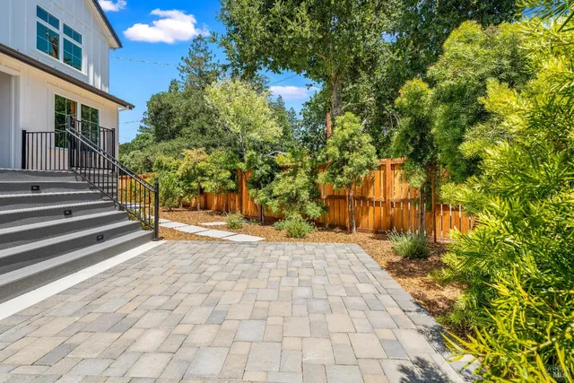 $3,499,000 | 22 Cedar Avenue, Kentfield, CA 94904