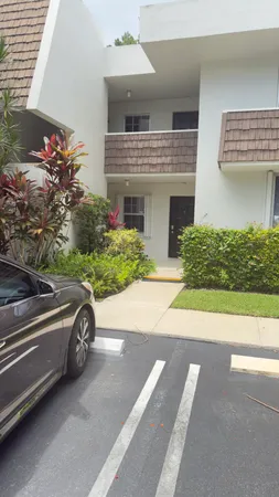 $2,650 | 4031 North Cypress Drive, Unit 101, Pompano Beach, FL 33069