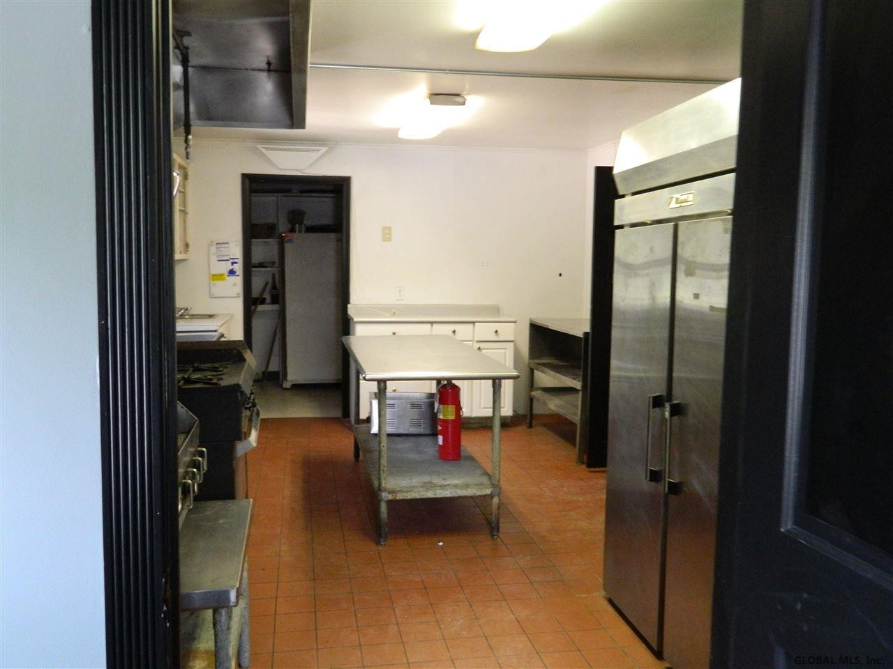 989 River Road Rotterdam, NY 12306 - Photo 14 of 24 Photo 14