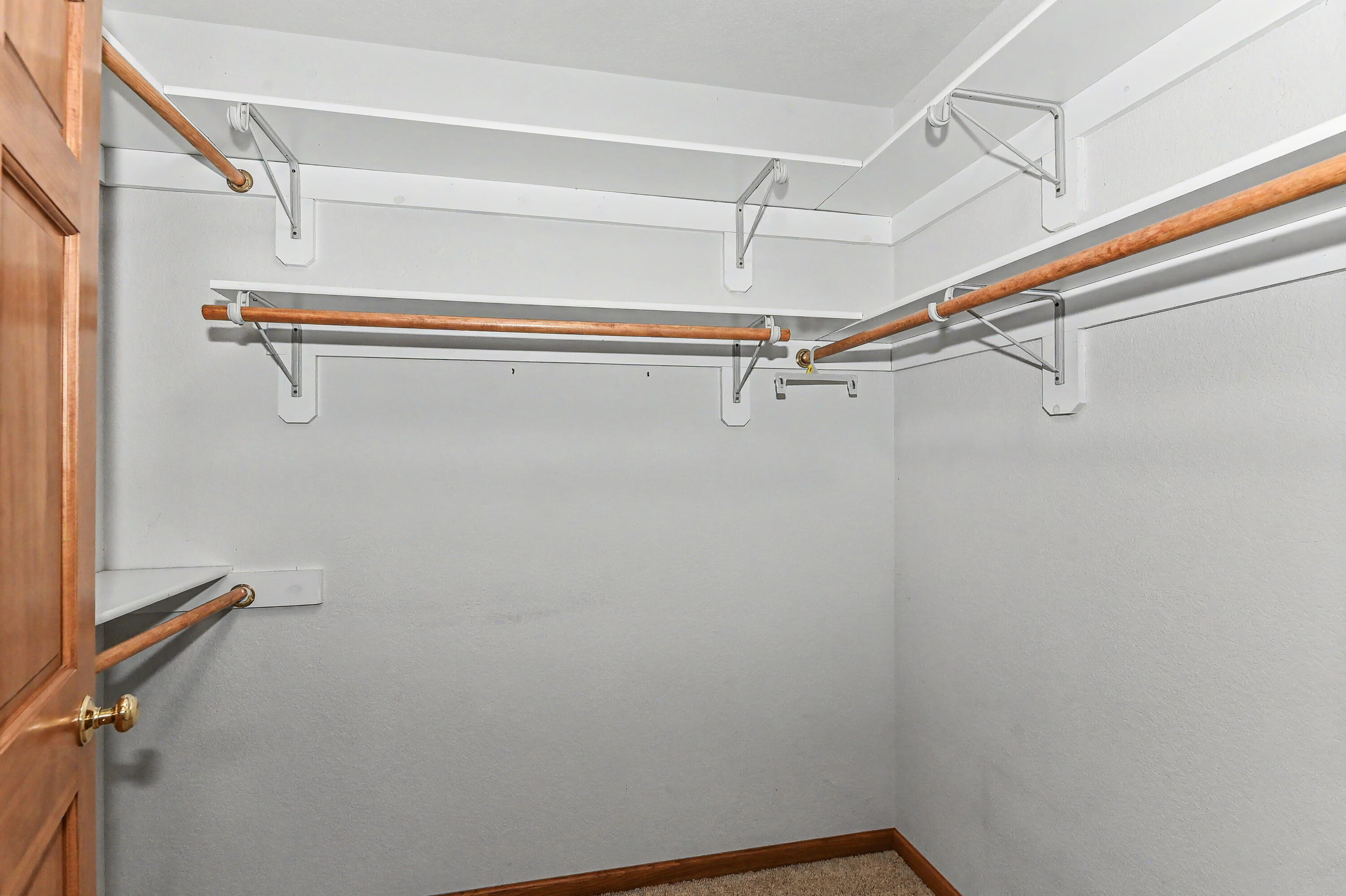 N22-w26492 Shooting Star Road, Unit 2 Pewaukee, WI 53072 - Photo 22 of 32 Walk in Closet