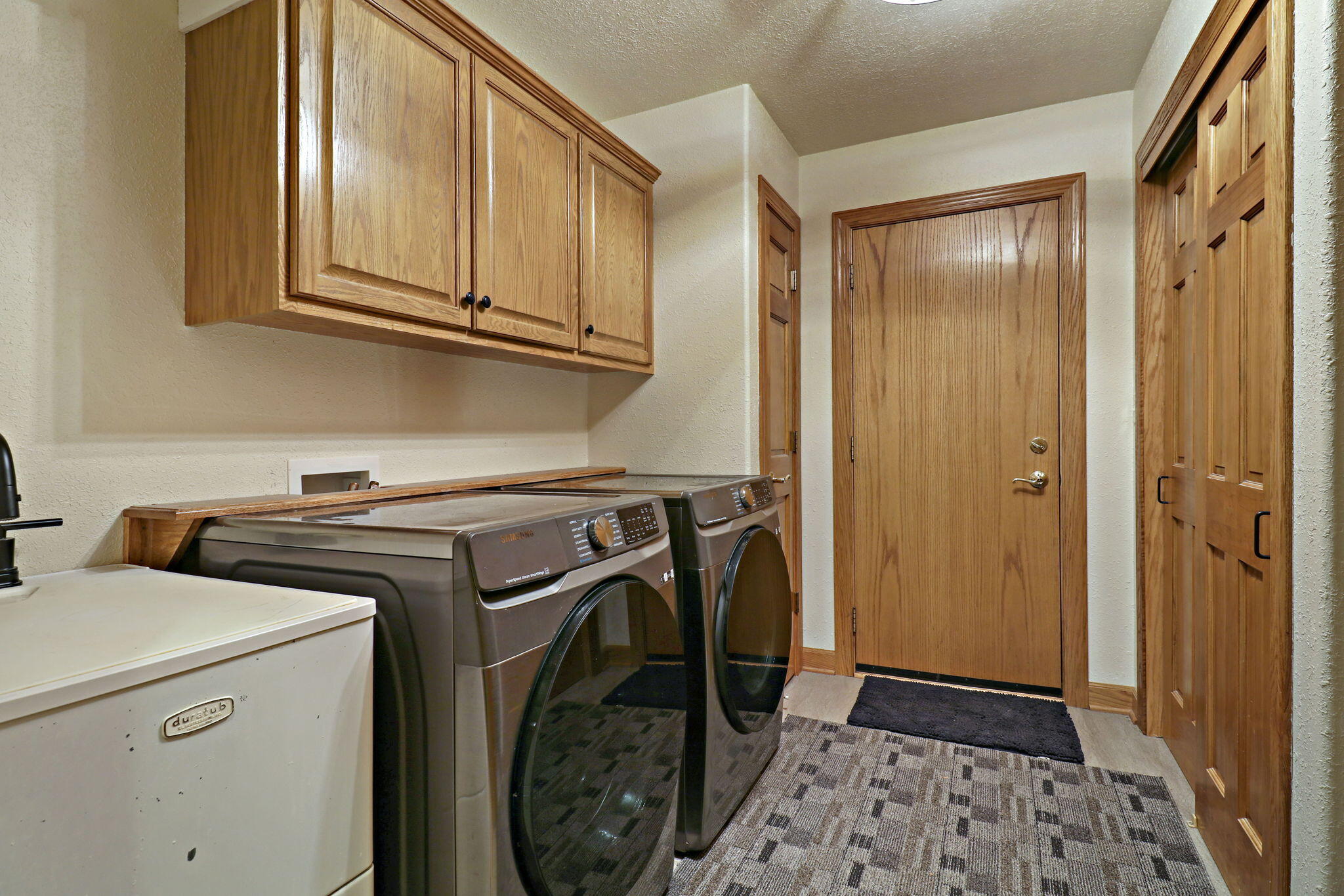 867 River Ridge Circle Waterford, WI 53185 - Photo 13 of 39 Laundry Room