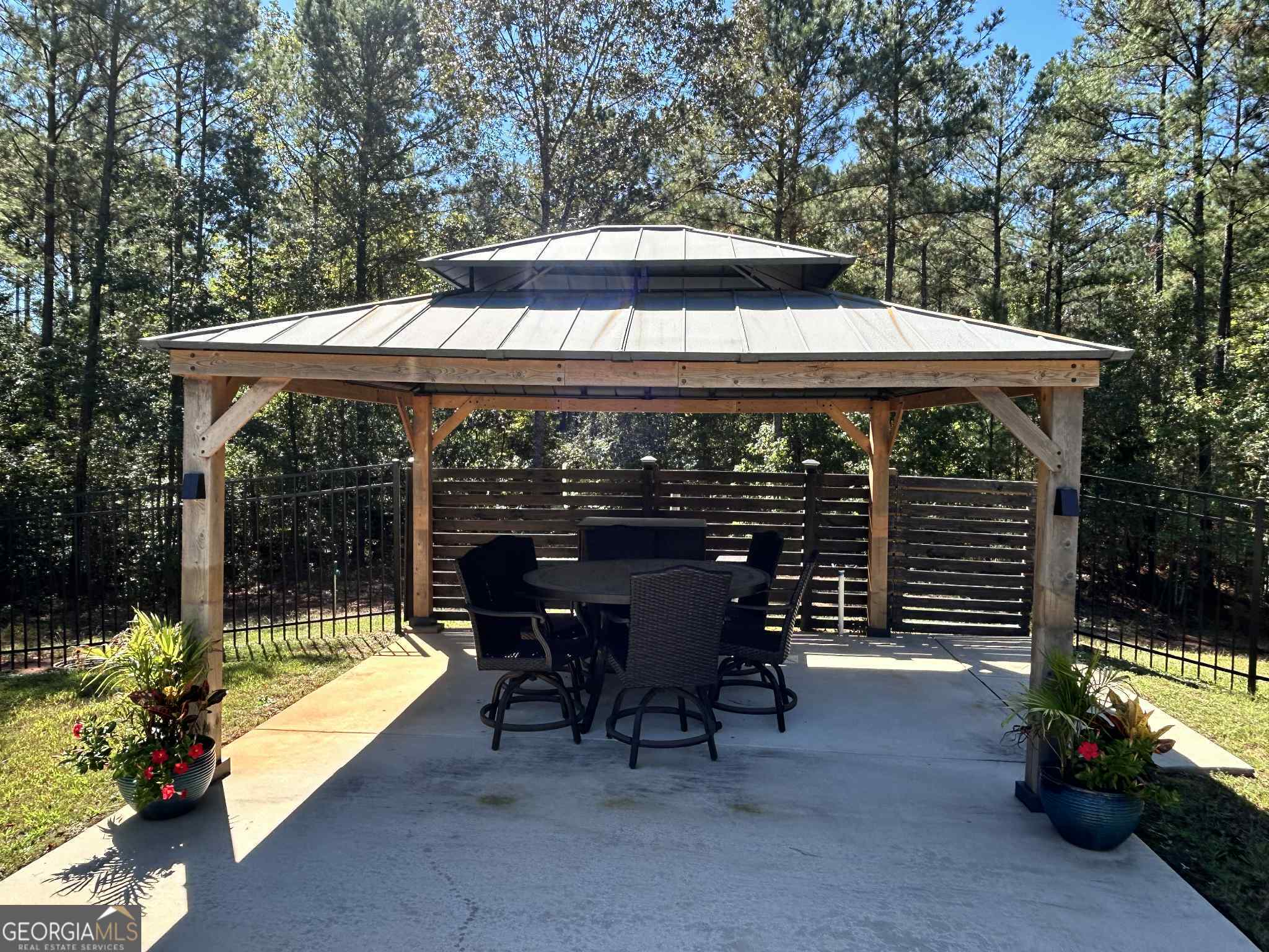 1242 City Pond Road Barnesville, GA 30204 - Photo 15 of 45