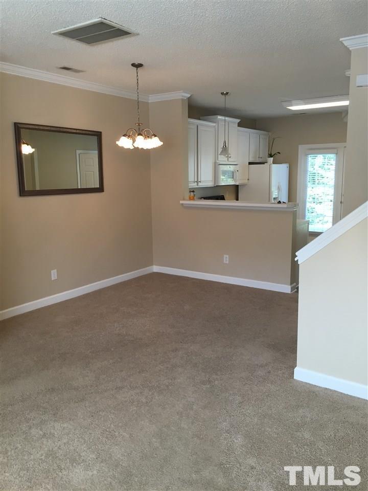 8605 London Park Court Raleigh, NC 27615 - Photo 4 of 18