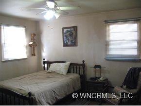 58 Longview Road Asheville, NC 28806 - Photo 7 of 14 Gallery Image 7