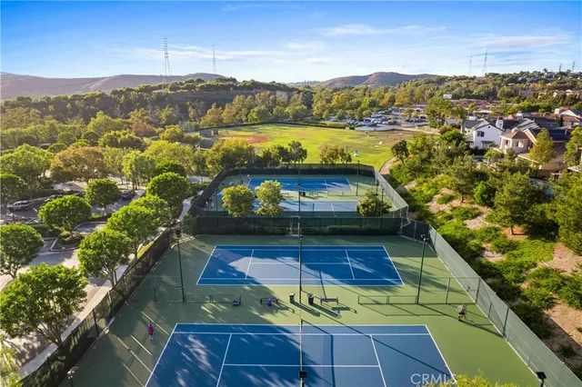 $3,295,000 | 3 Kent Court, Ladera Ranch, CA 92694