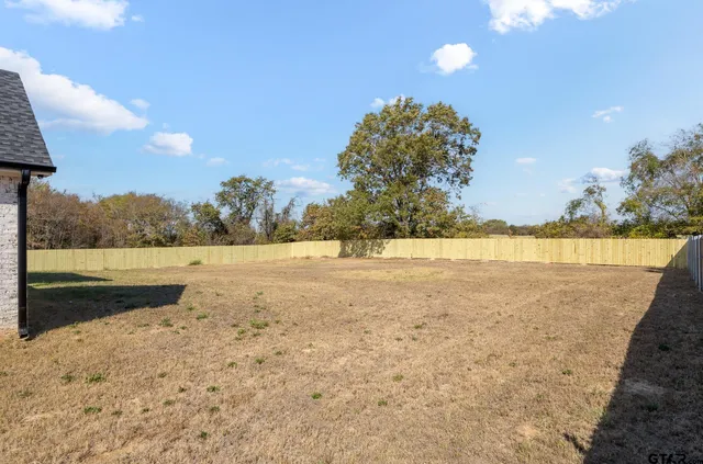 a house view with a outdoor space