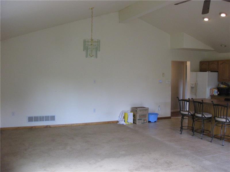 5415 Curry Road Pittsburgh, PA 15236 - Photo 8 of 23 Gallery Image 8