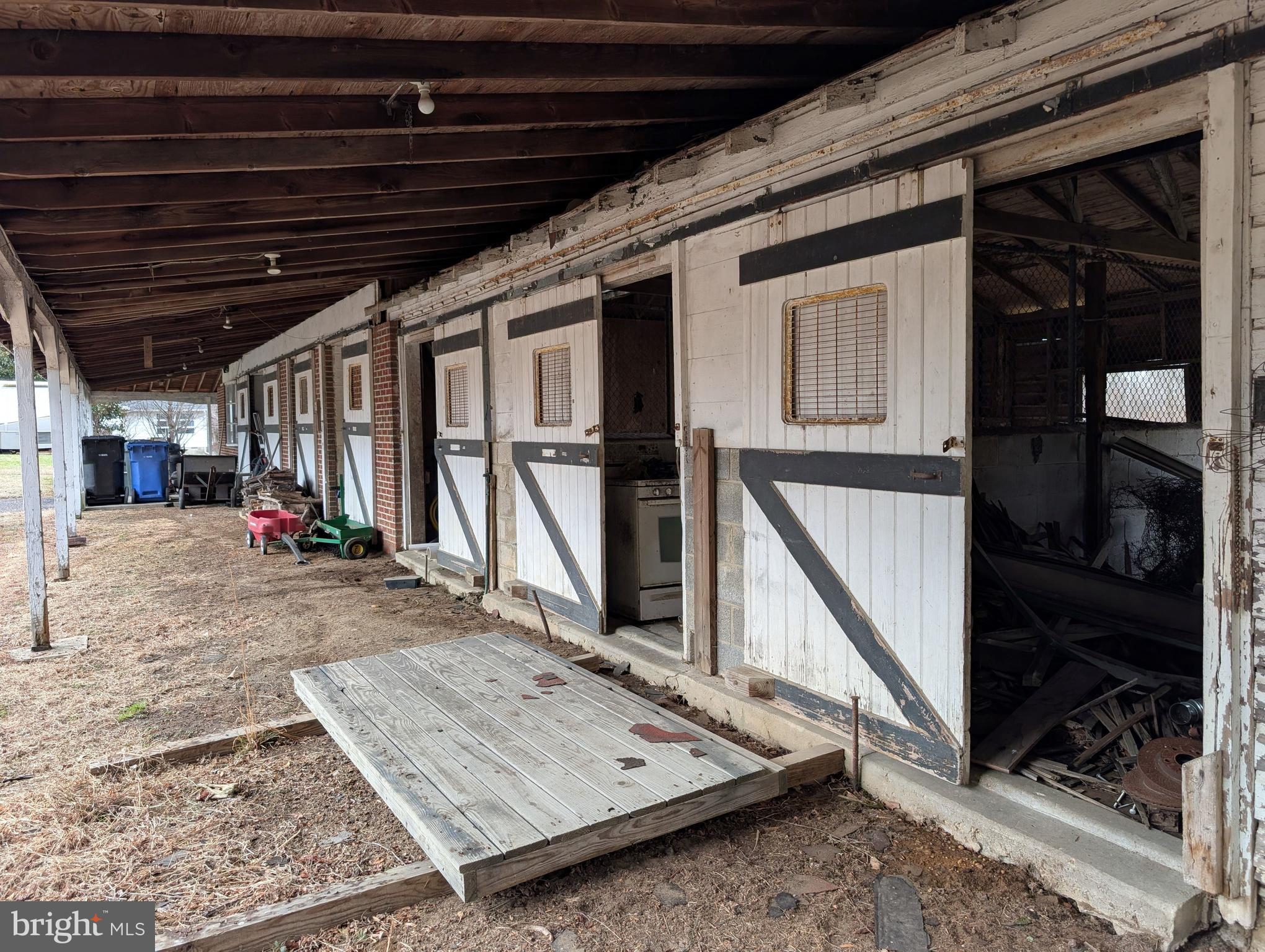 128 Branch Road Sewell, NJ 08080 - Photo 10 of 17 Barn