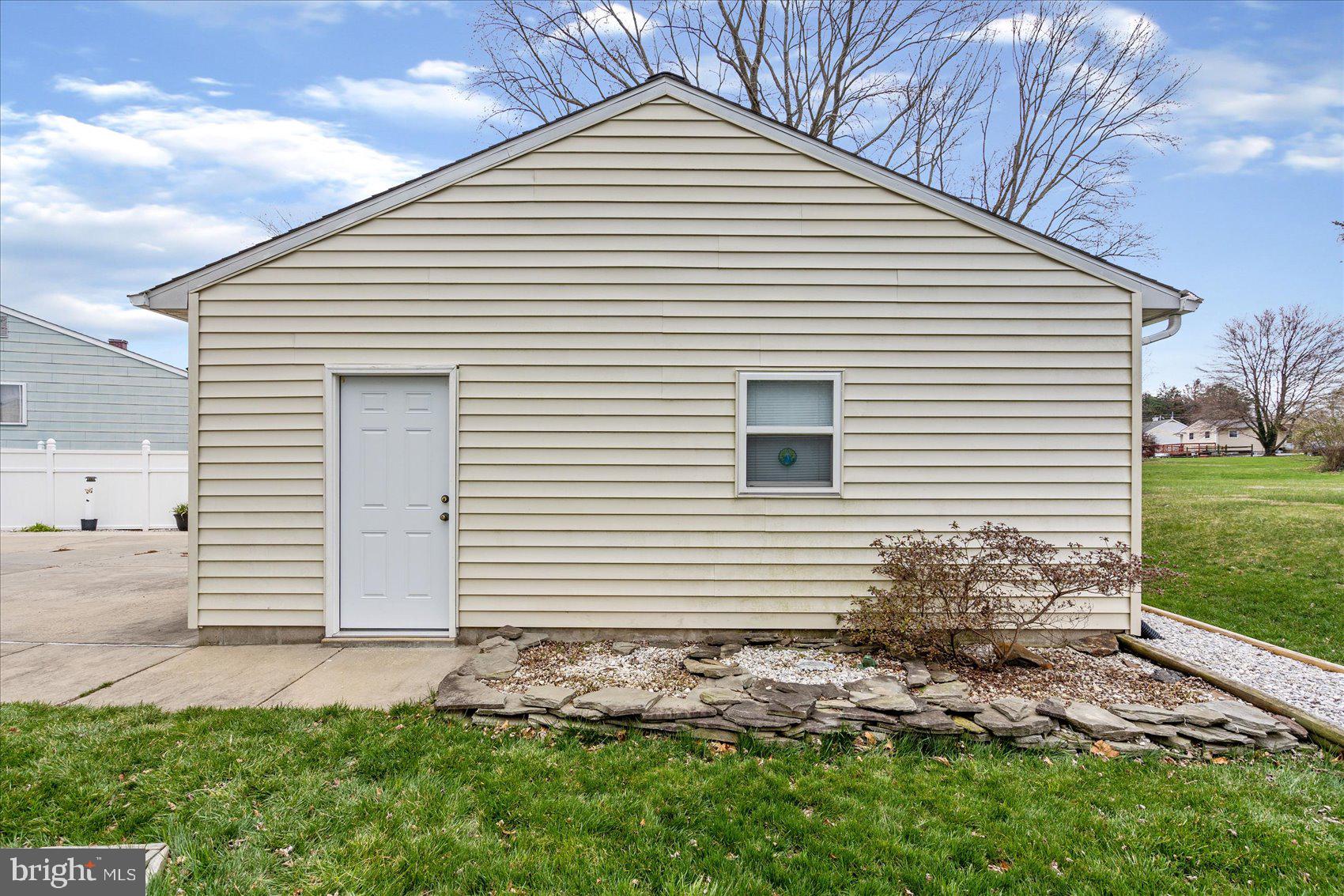 9109 Sandra Park Road Perry Hall, MD 21128 - Photo 45 of 50 Garage