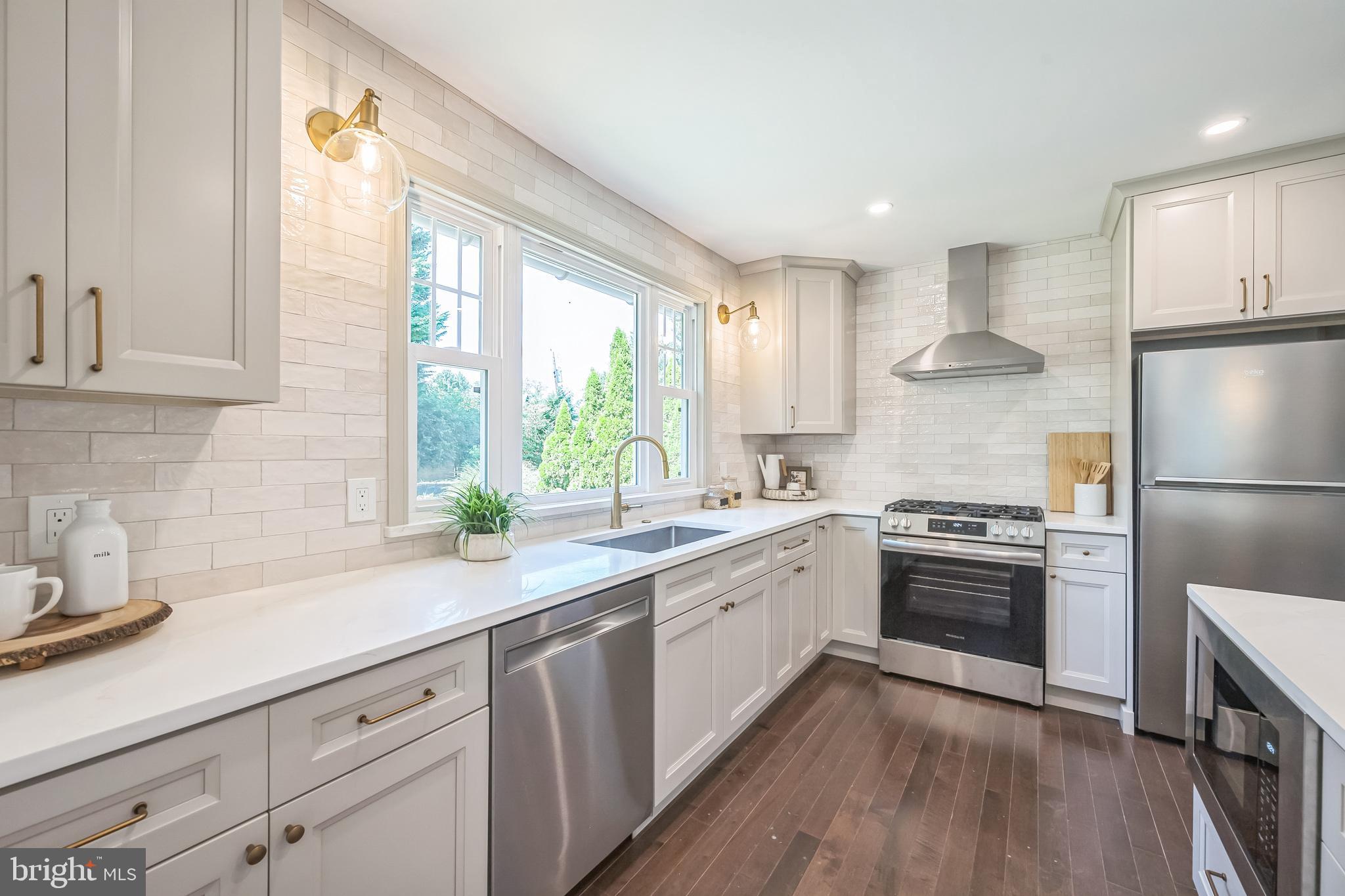 437 Newbold Road Jenkintown, PA 19046 - Photo 10 of 31