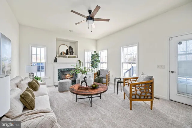 a view of a entryway of the house