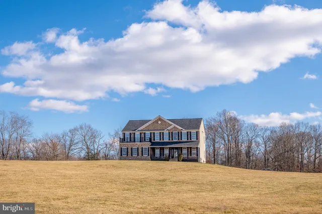 $989,000 | 23 Pinto Lane, Stafford, VA 22556