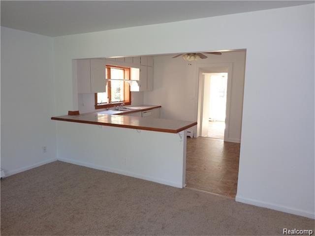 46645 Ford Road Canton, MI 48187 - Photo 6 of 17