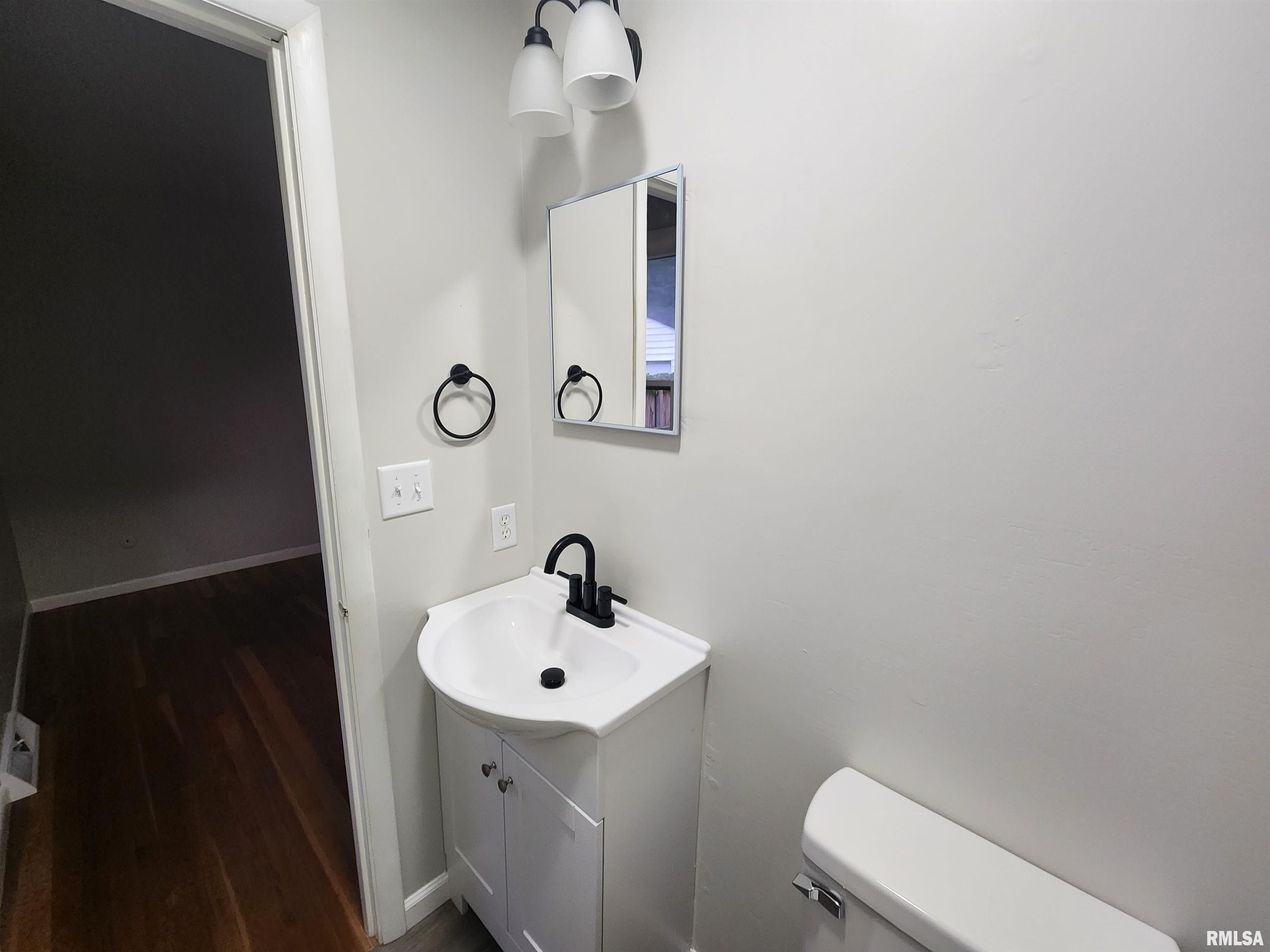 2521 Somerton Road Springfield, IL 62702 - Photo 16 of 31