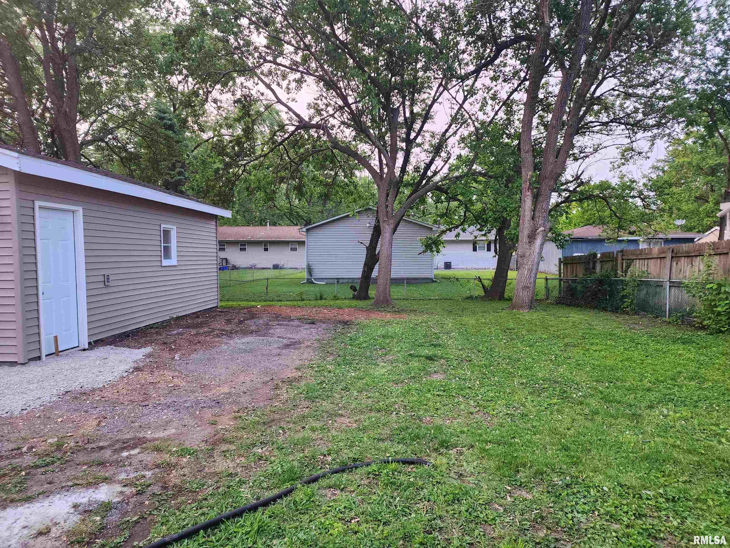 2521 Somerton Road Springfield, IL 62702 - Photo 31 of 31