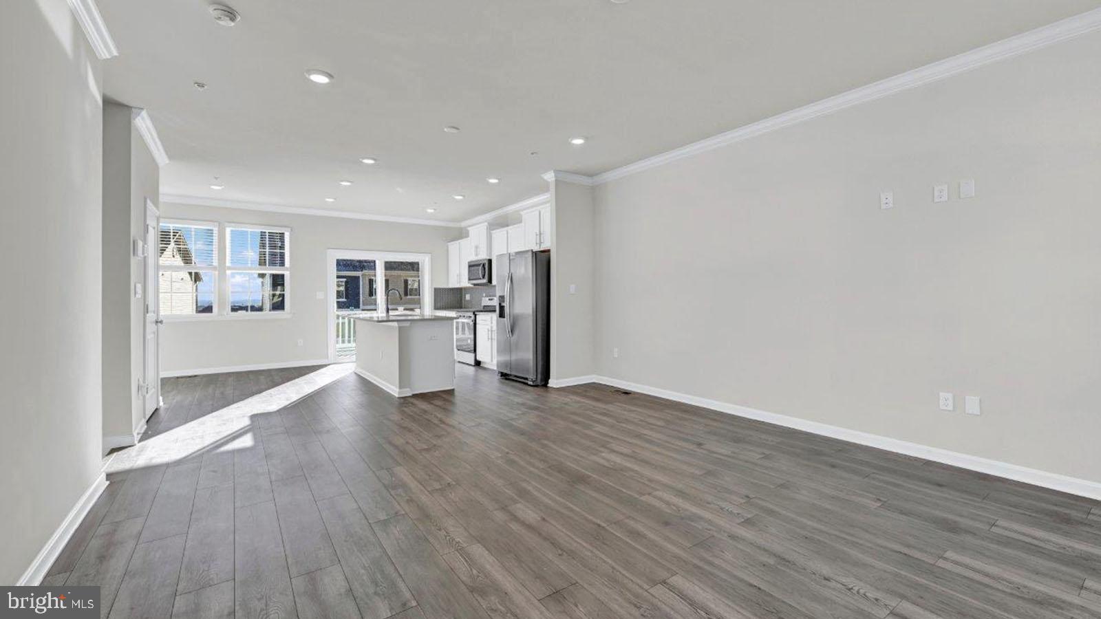 8360 Dieter Drive Rosedale, MD 21237 - Photo 13 of 40