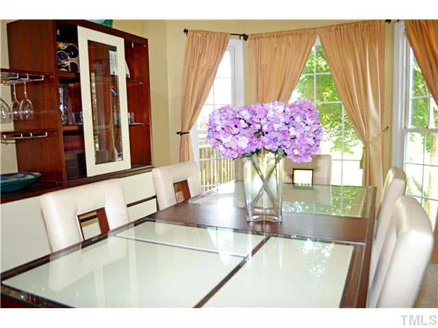 7617 Overland Trail Raleigh, NC 27615 - Photo 7 of 25 a very nice looking room with a large window
