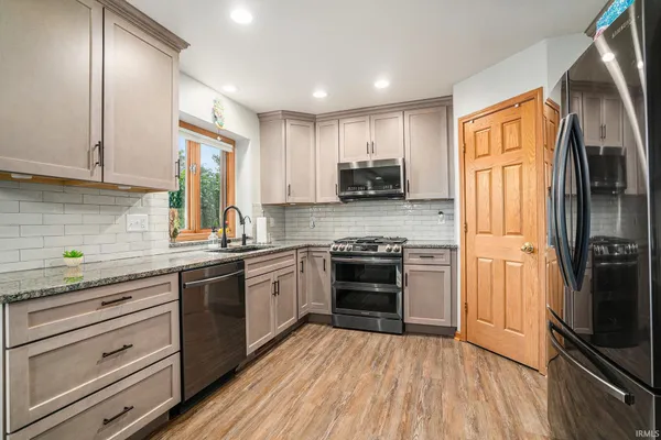 $669,000 | 54454 Heron Cove Lane, Elkhart, IN 46516