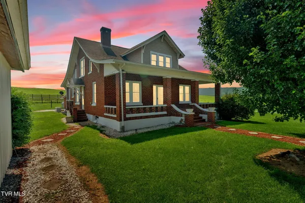 $289,999 | 788 Teas Road, Sugar Grove, VA 24375