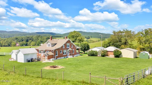 $289,999 | 788 Teas Road, Sugar Grove, VA 24375