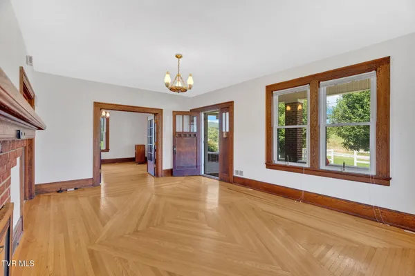 $289,999 | 788 Teas Road, Sugar Grove, VA 24375