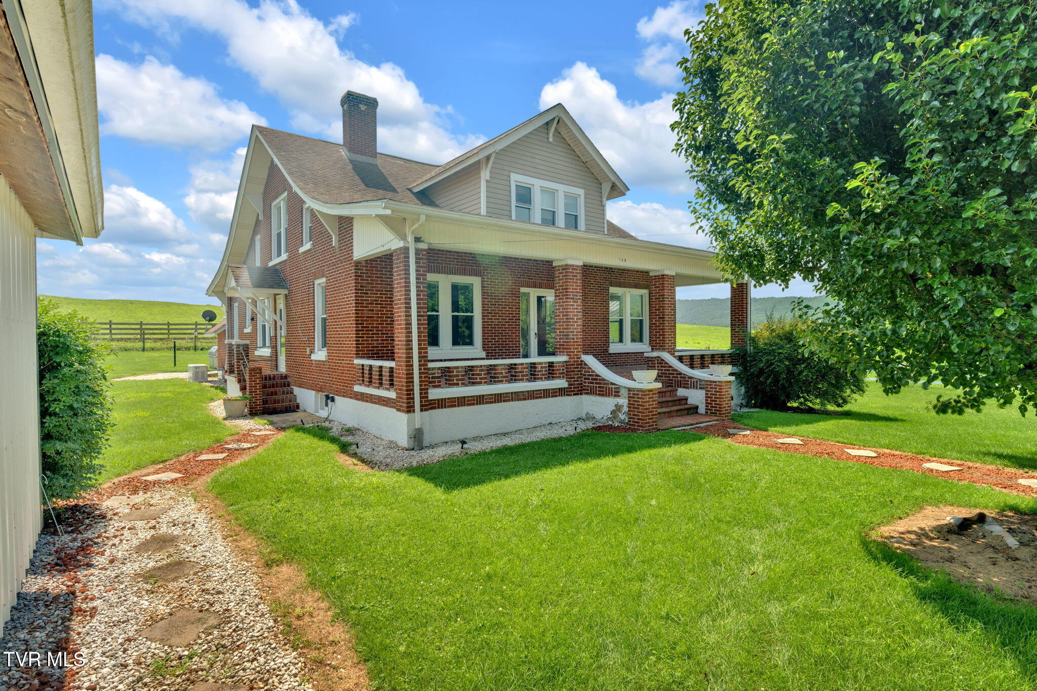 788 Teas Road Sugar Grove, VA 24375 - Photo 6 of 61 53-web-or-mls-DSC03342