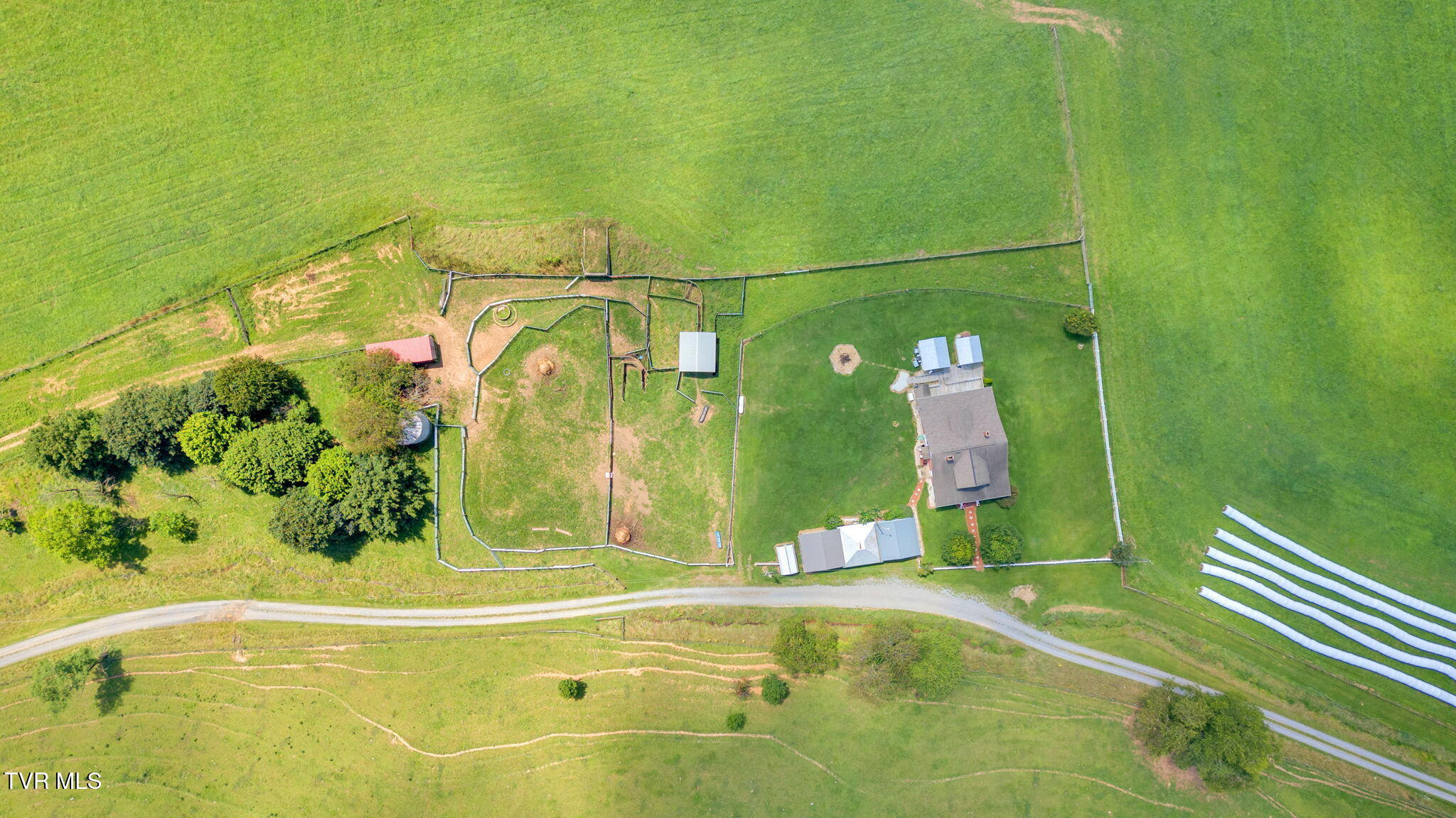788 Teas Road Sugar Grove, VA 24375 - Photo 9 of 61 9-web-or-mls-DJI_20250725142042_0825_D