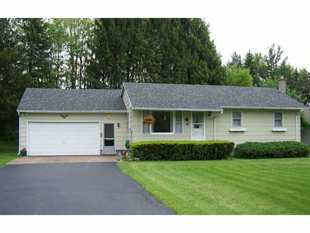 17258 4th Section Road Clarendon, NY 14470 - Photo 1 of 1 Exterior Front