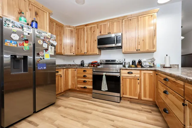 $480,000 | 2052 County Road 27, Waterloo, IN 46793