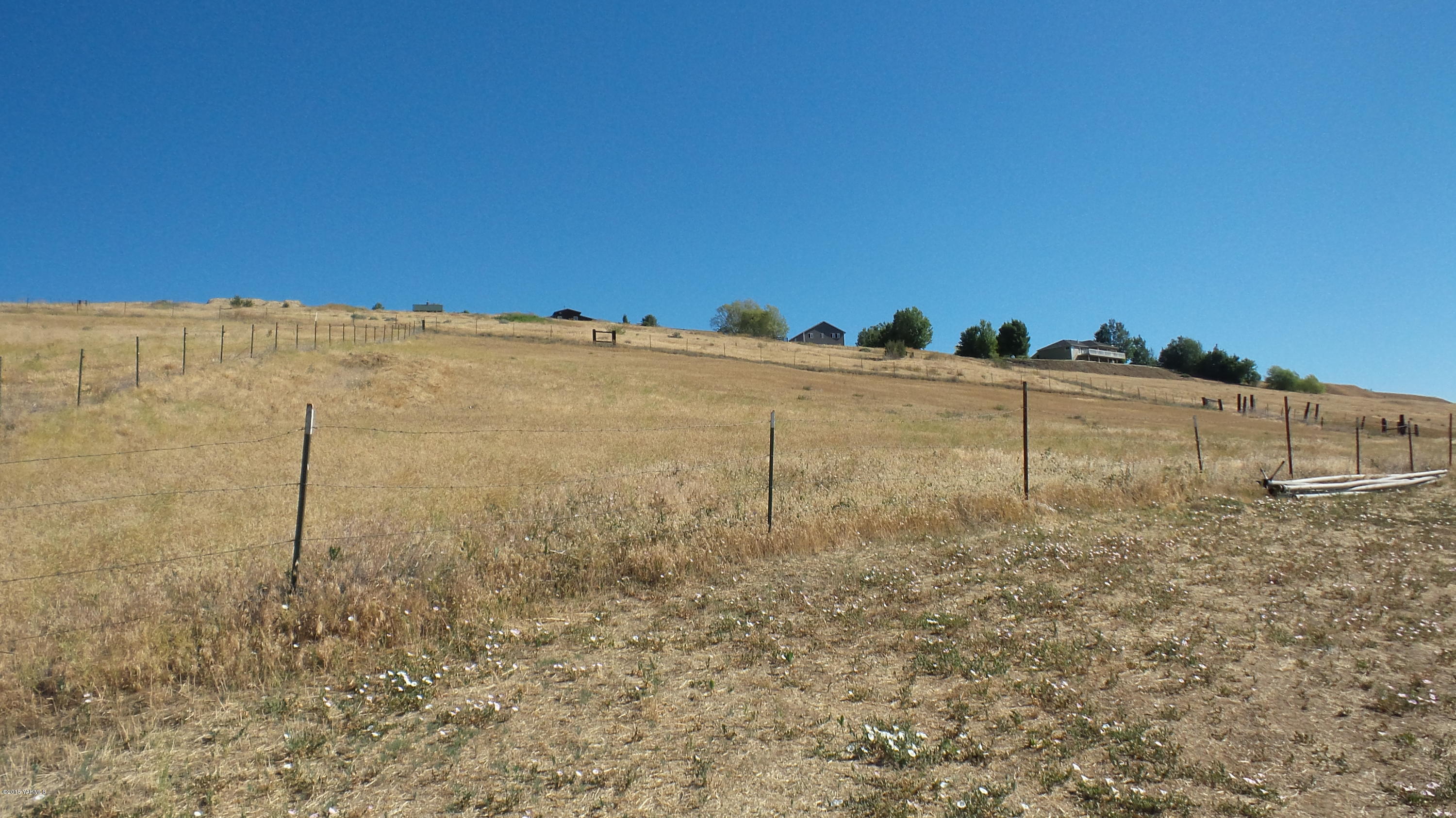 71 West Canyon Road Yakima, WA 98908 - Photo 18 of 19 a view of a large building