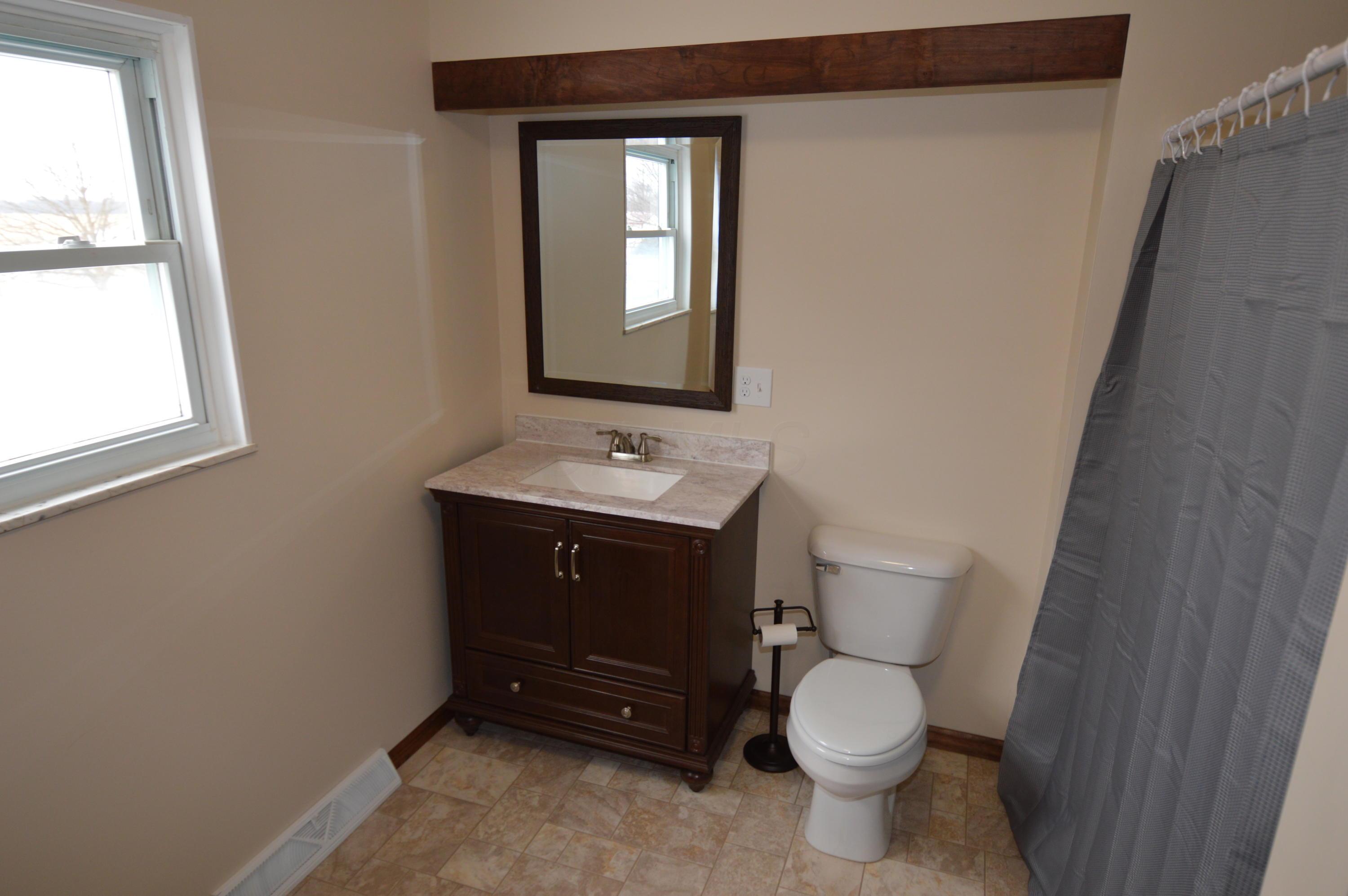 6141 Old Columbus Road Springfield, OH 45502 - Photo 12 of 25