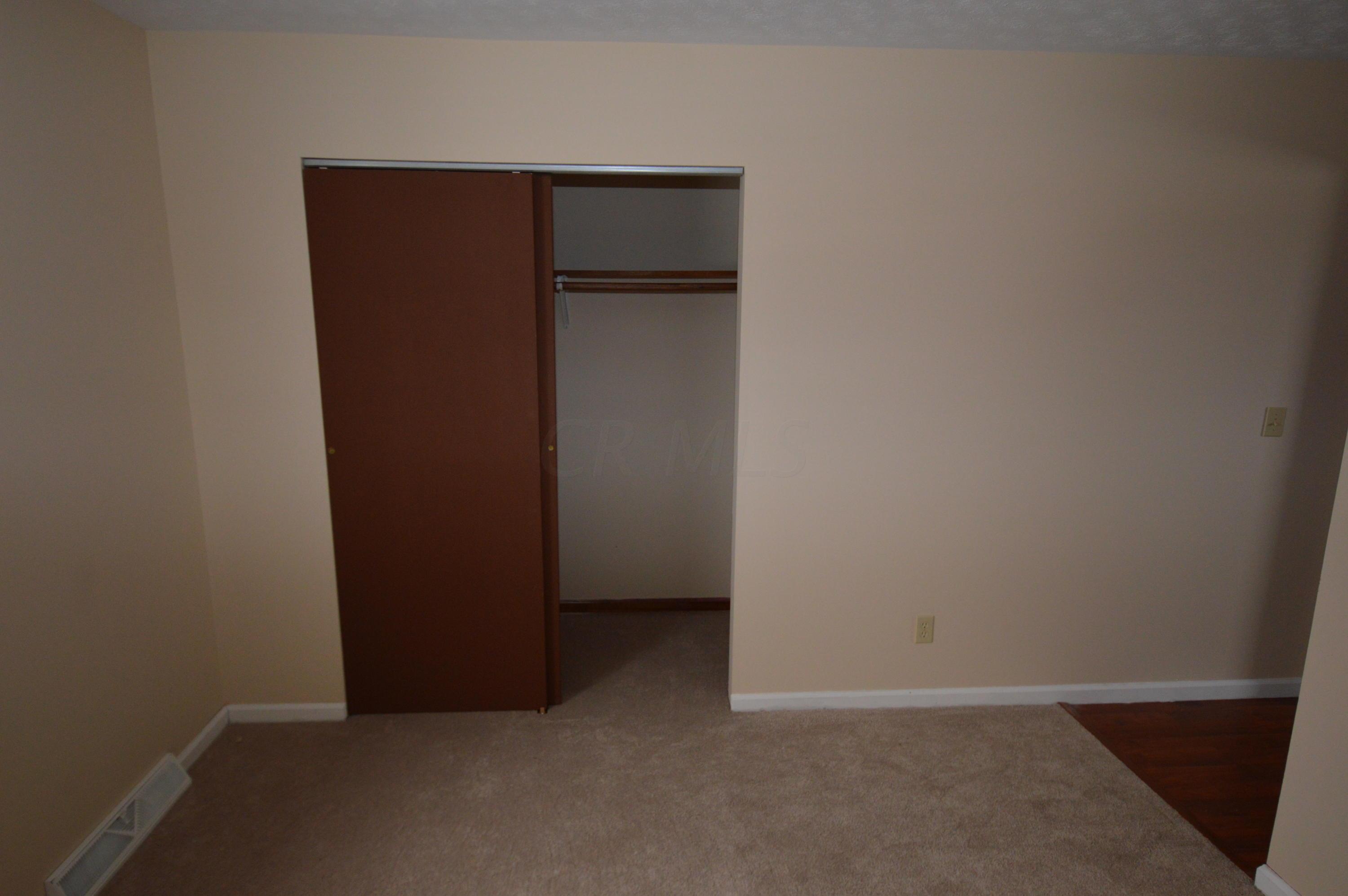 6141 Old Columbus Road Springfield, OH 45502 - Photo 17 of 25