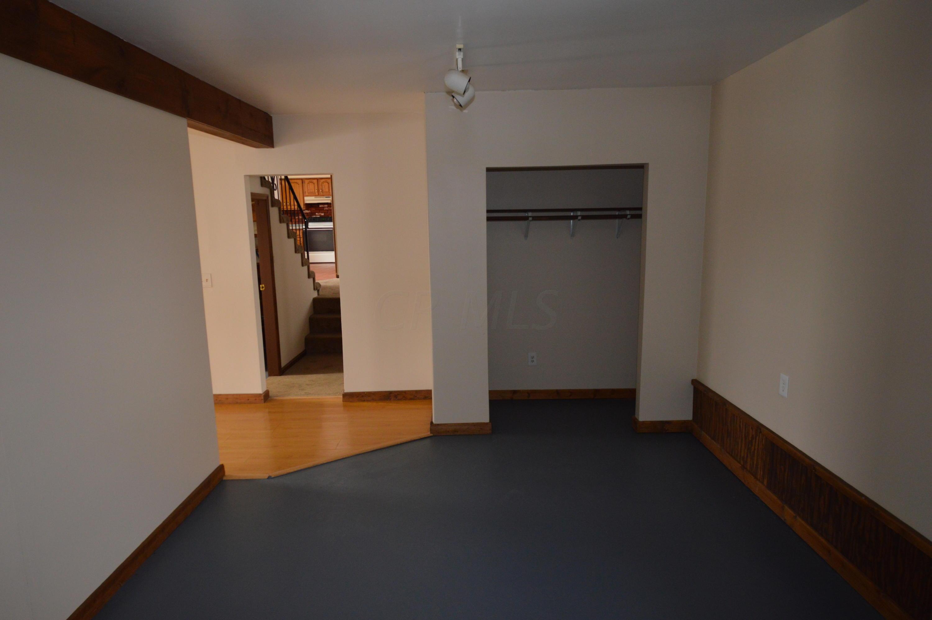 6141 Old Columbus Road Springfield, OH 45502 - Photo 22 of 25