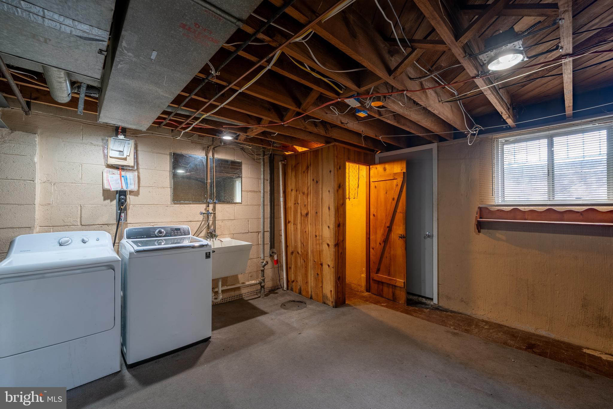 1738 Stokesley Road Baltimore, MD 21222 - Photo 26 of 34 a view of a storage & utility room