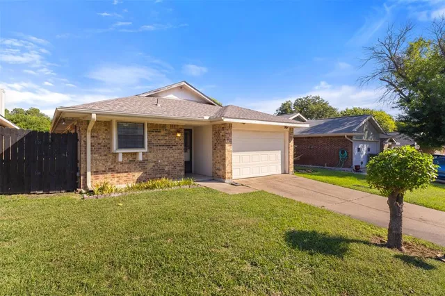 $234,000 | 5421 Knollridge Drive, Garland, TX 75043