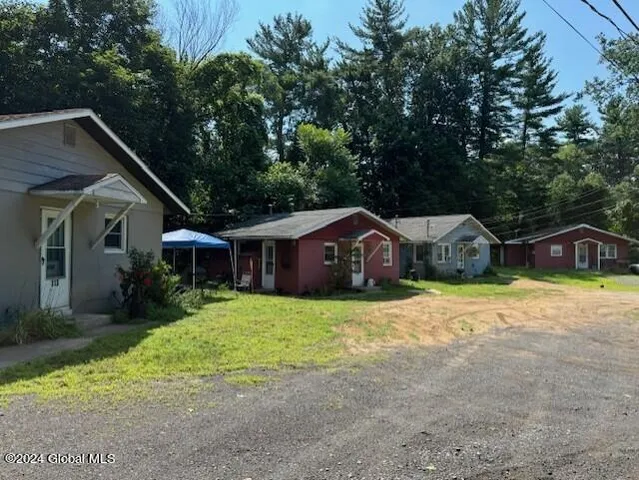 $2,800,000 | 1956 Western Avenue, Guilderland, NY 12203