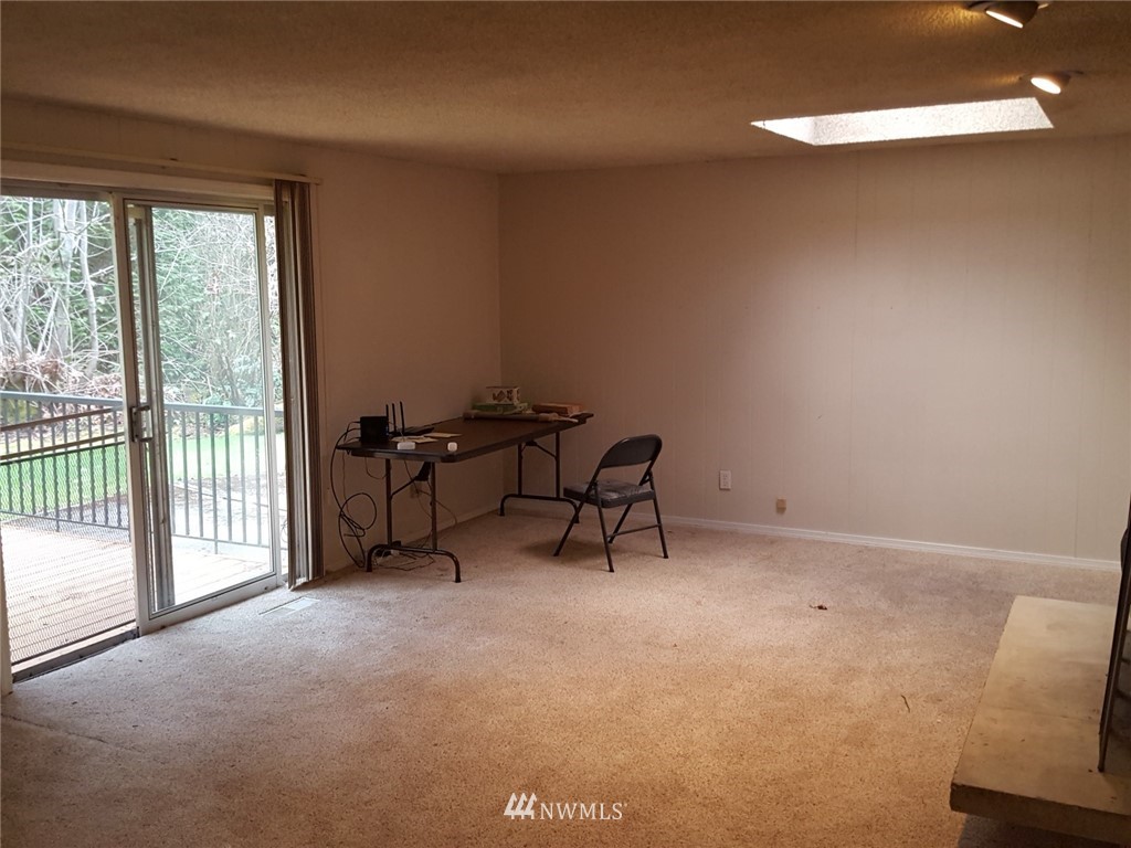 14828 Southeast 111th Place Renton, WA 98059 - Photo 8 of 12 Gallery Image 8