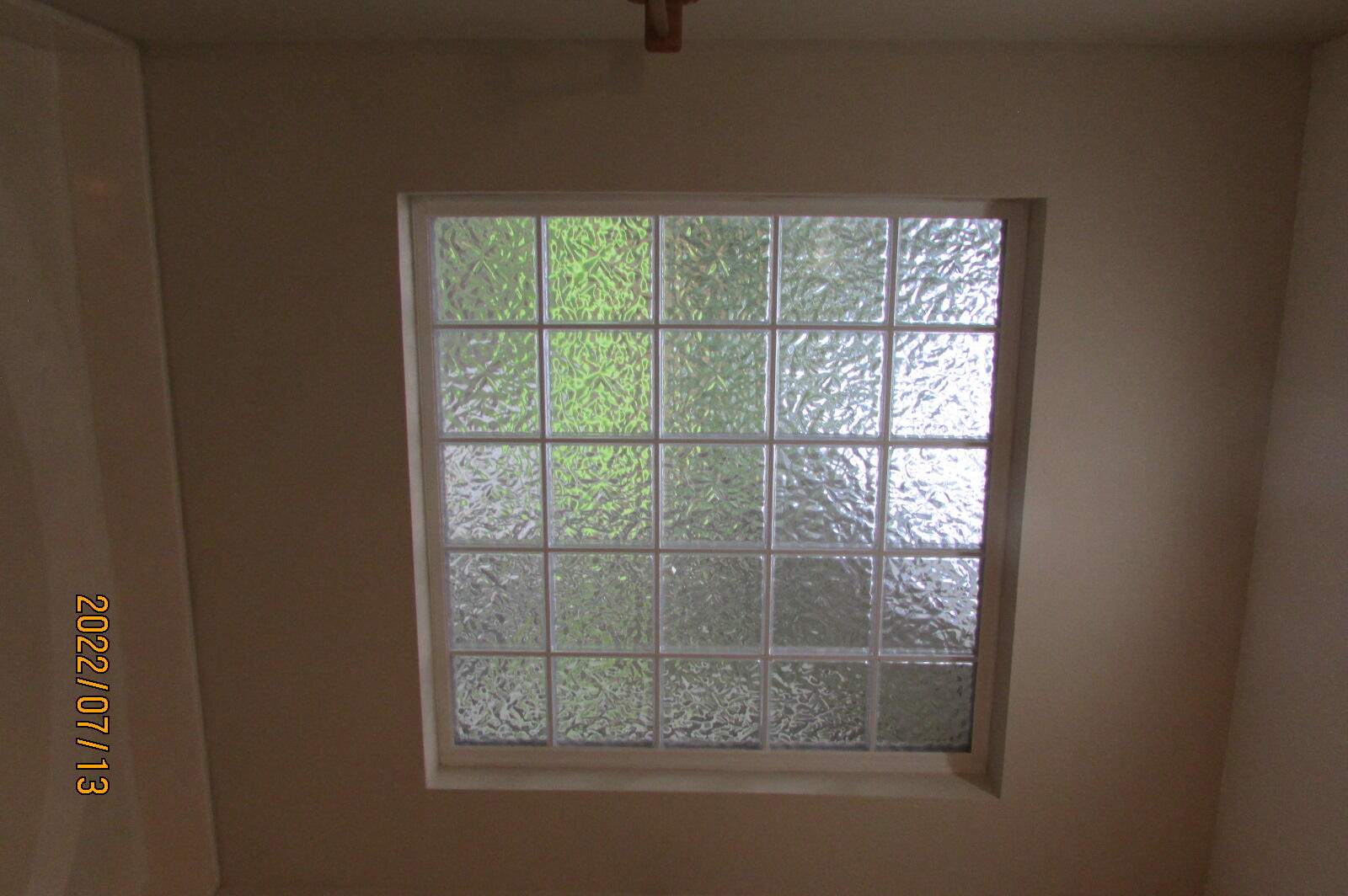 6444 Kylito Circle Crestview, FL 32539 - Photo 18 of 23 a bathroom with a window
