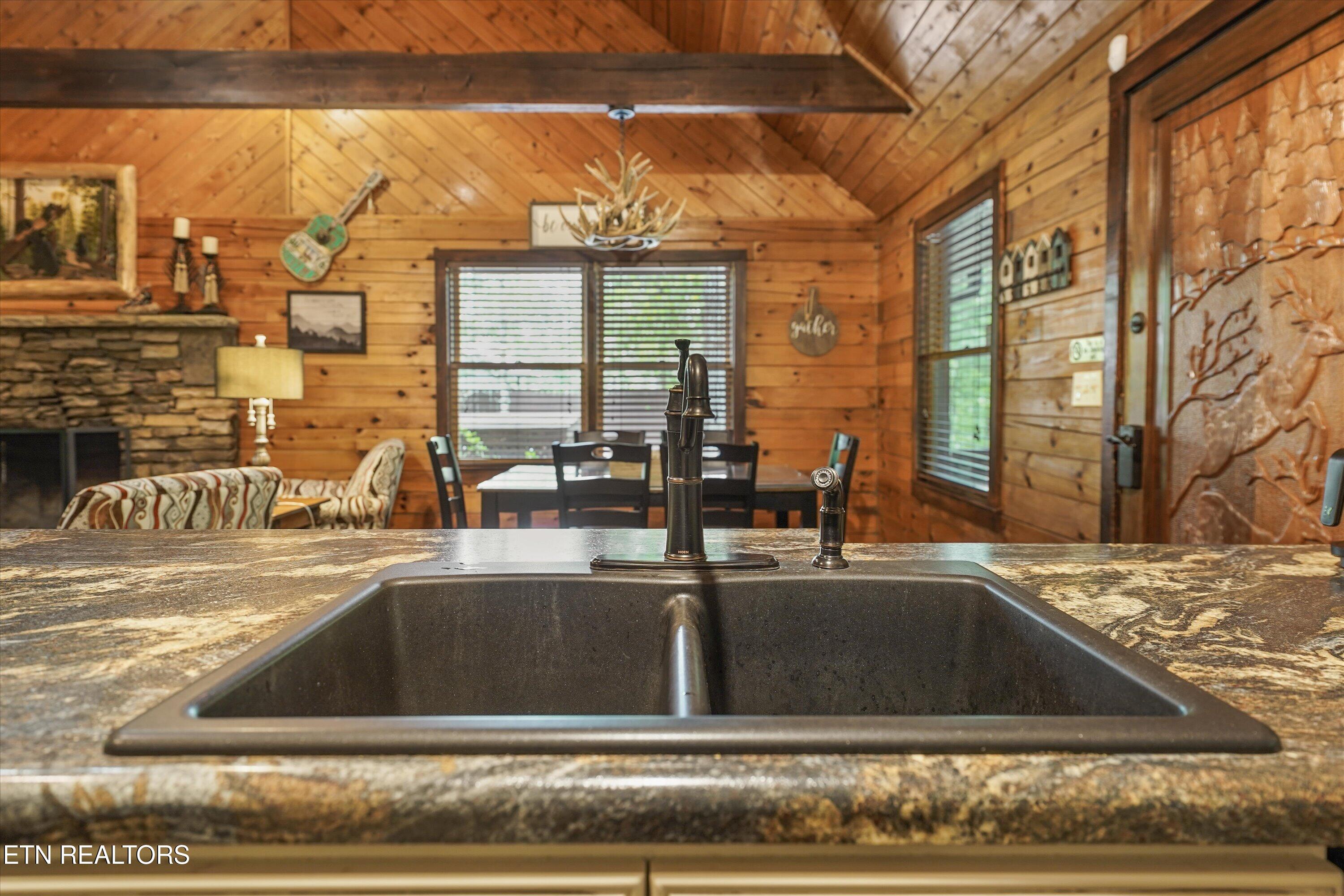 2308 Hidden Mountain Road Sevierville, TN 37876 - Photo 13 of 53 Kitchen