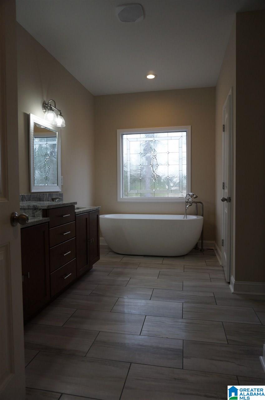 205 Fulton Circle Sylacauga, AL 35150 - Photo 15 of 31