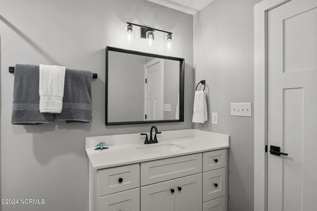 $240,000 | 177 Long Pond Loop, Swansboro, NC 28584