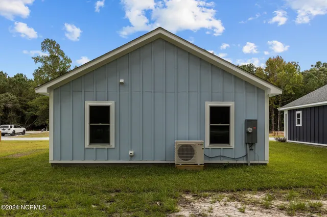 $240,000 | 177 Long Pond Loop, Swansboro, NC 28584