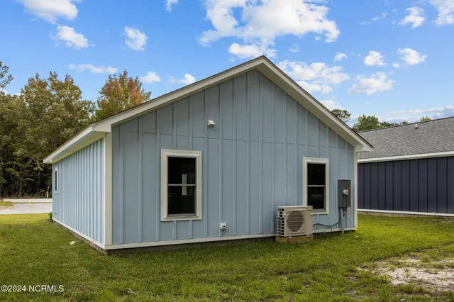 $240,000 | 177 Long Pond Loop, Swansboro, NC 28584