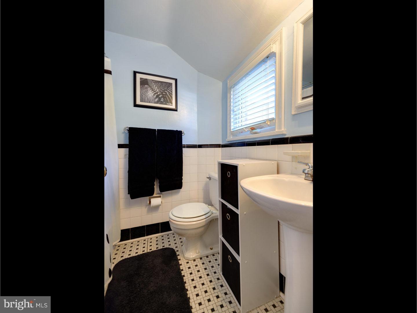 216 Summit Road Media, PA 19063 - Photo 14 of 21 Bathroom