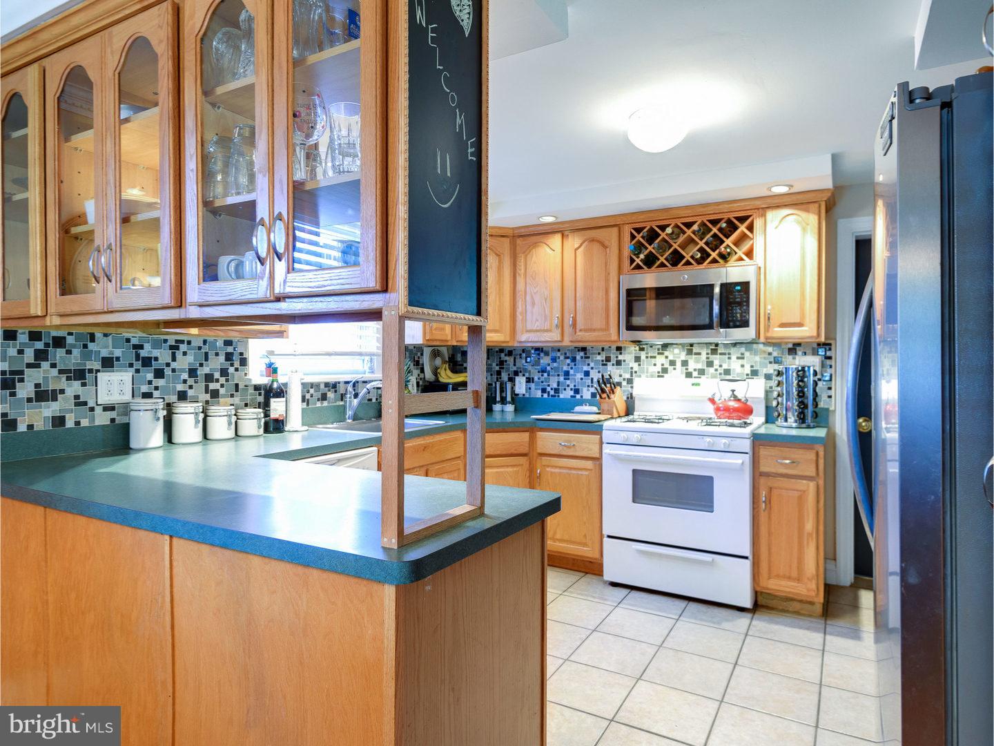 216 Summit Road Media, PA 19063 - Photo 8 of 21 Kitchen