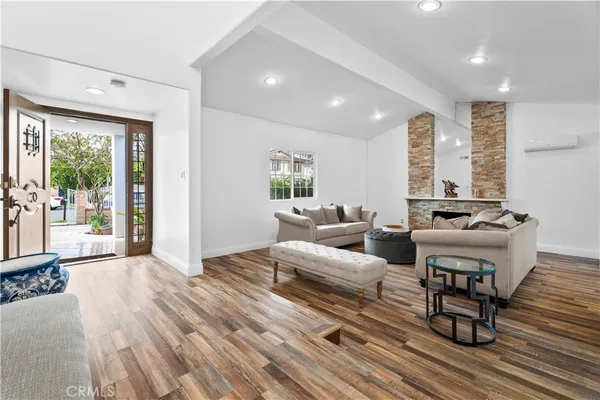 $4,300 | 8440 Gloria Avenue, North Hills, CA 91343