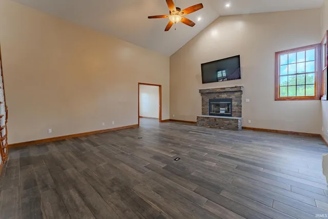 $575,000 | 2142 North Bethlehem Road, Marion, IN 46952