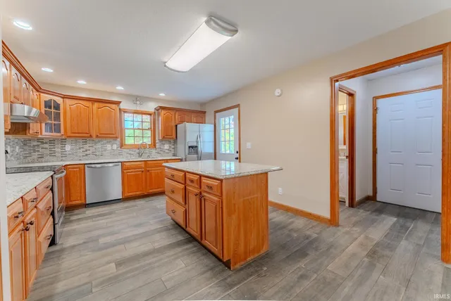 $575,000 | 2142 North Bethlehem Road, Marion, IN 46952